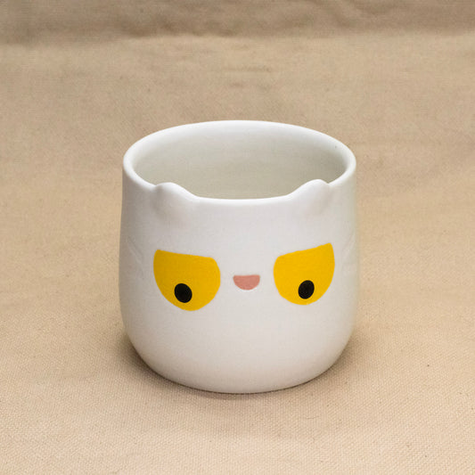 Cache Pot (White) by Hei Mao Studio