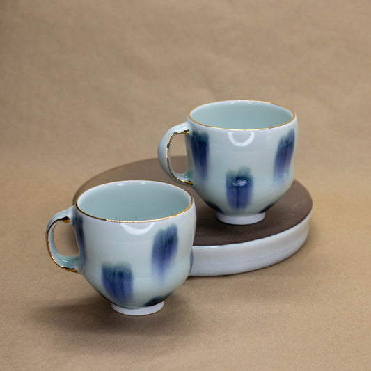 Flowers Wavy Mug with White Interior by Matt Watterson